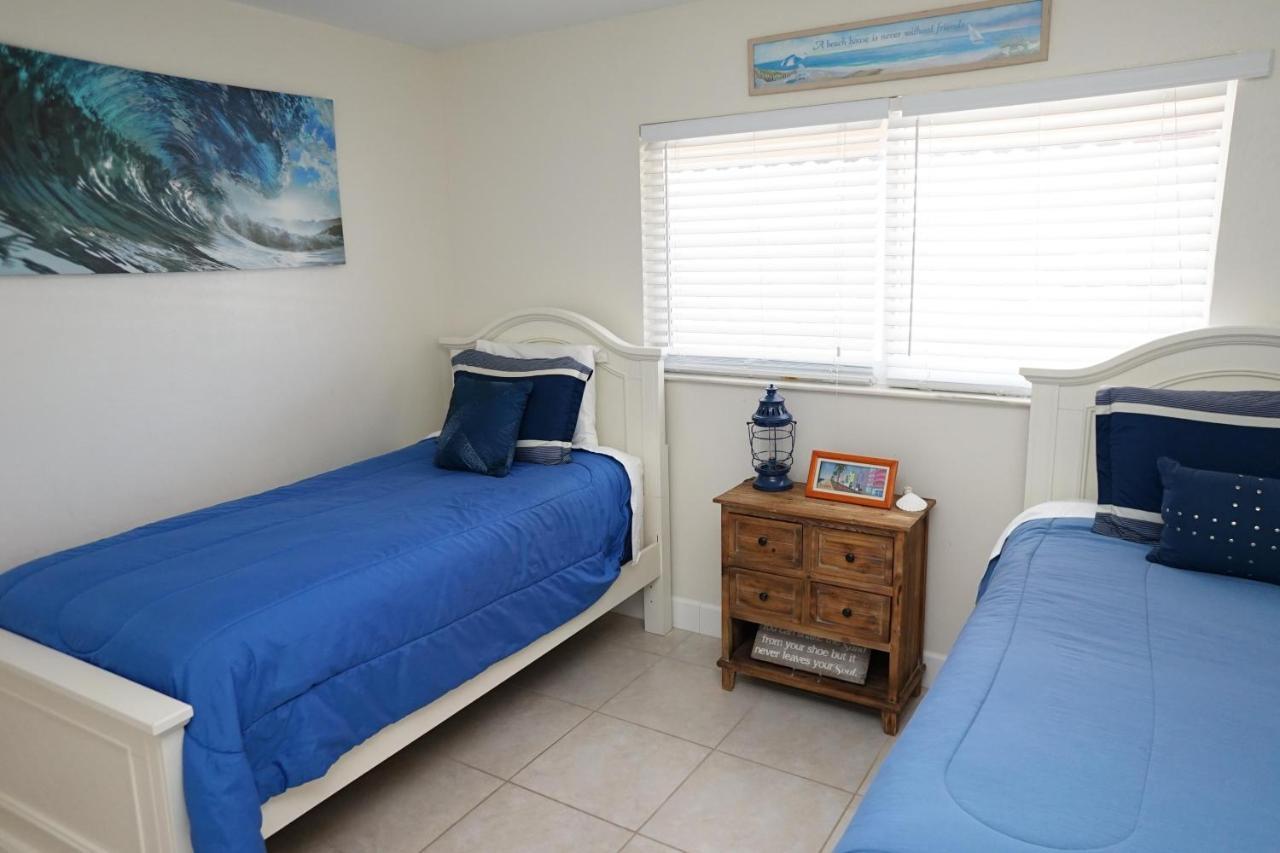 Wow! Updated Oceanfront, Pool Front Spanish Main Condo 45! Cocoa Beach Exteriör bild